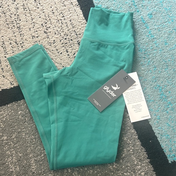 Glyder Pants - Glyder Vibrant Green Leggings